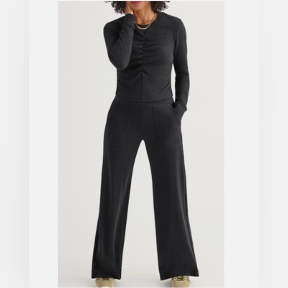 CAbi Black Boot Cut Unwind Pants - Size M